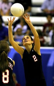 High school court player