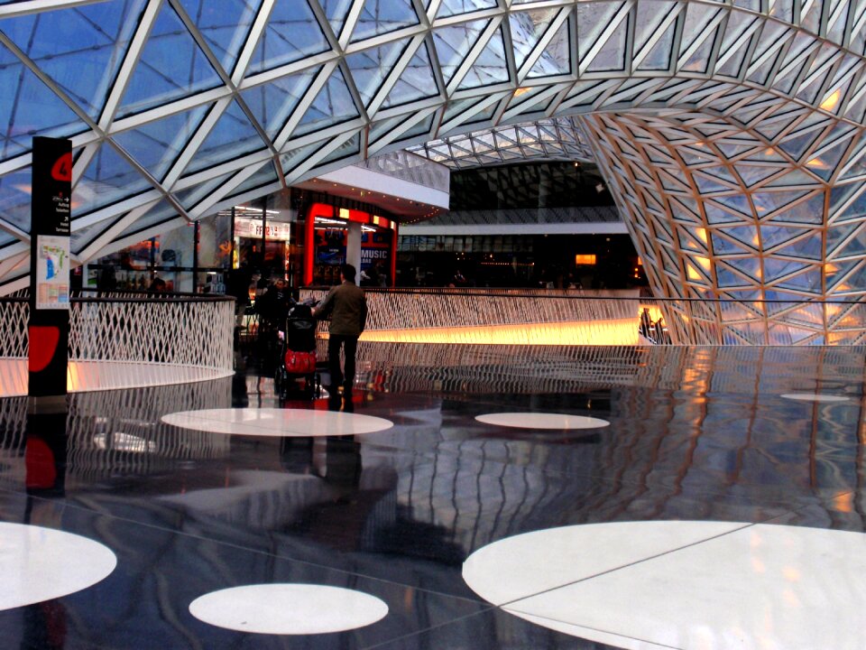 Transparent architecture modern