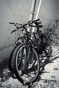 Wheel shadows wall