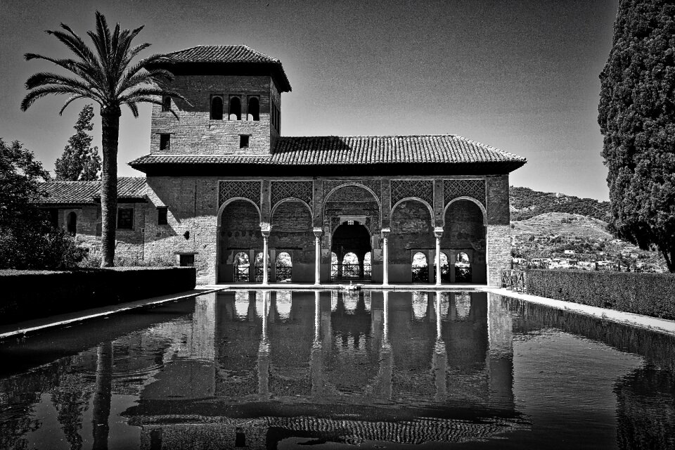 Water reflection moorish
