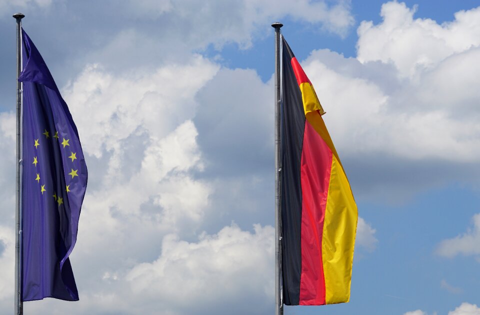 European union blow flutter