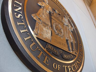 Teaches university college
