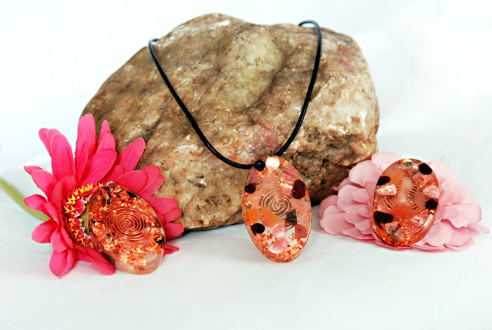 Flower rock