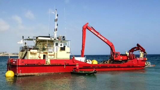 Ship working maritime