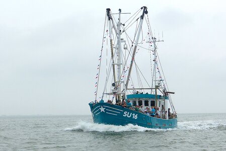 Husum boat parade korso photo