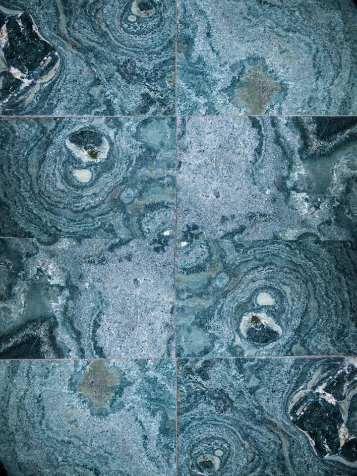 Stone floor color