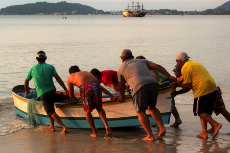 Boat mar beach photo