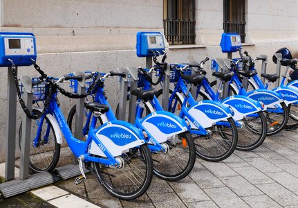 Machines french big city