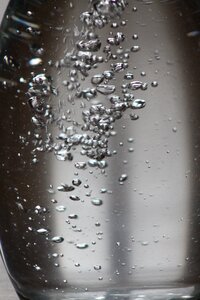Water bubbles clear thirst