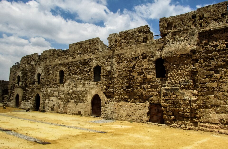 Othello castle interior fortress