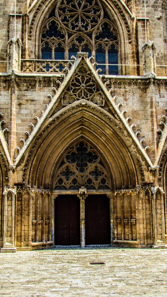 Ayios nikolaos entrance door