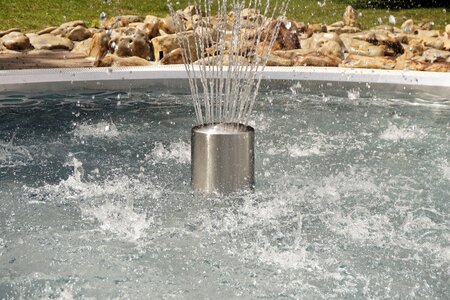 Water feature swimming pool bubble