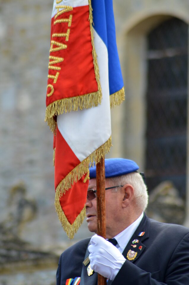 Memorial tribute war