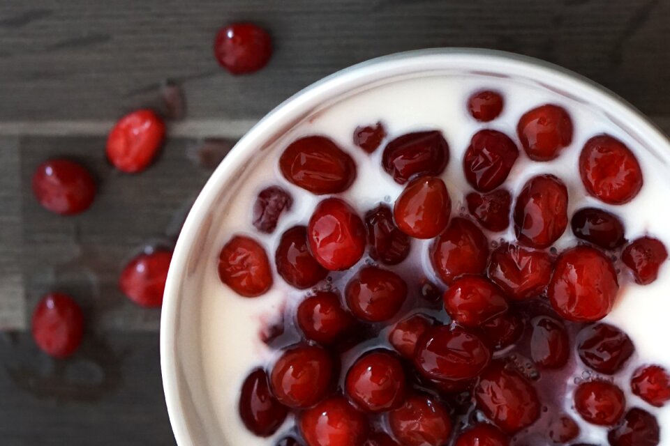 Eat breakfast fruit