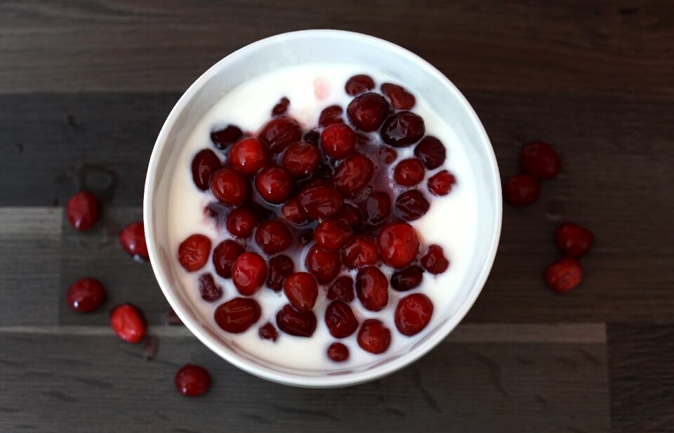 Eat breakfast fruit
