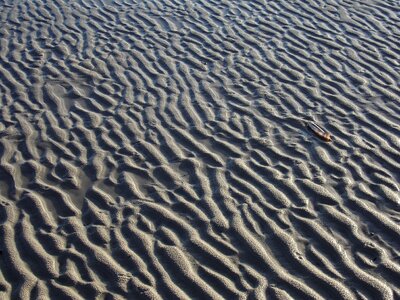 Wave pattern sand sea