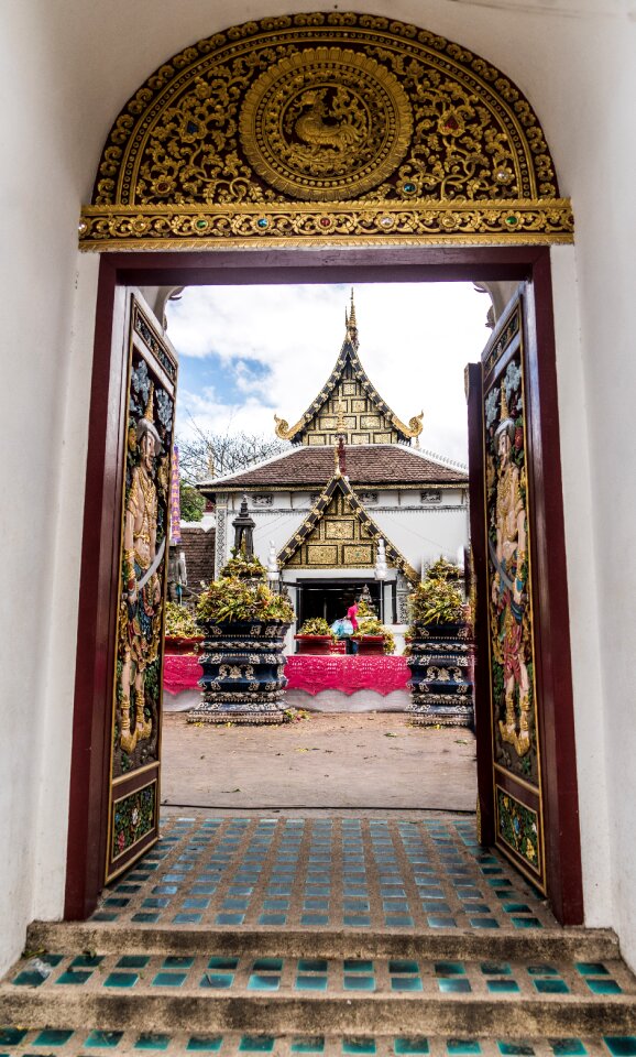 Doorway travel religion