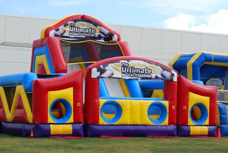 Umc obstacle course ninja jump obstacle course