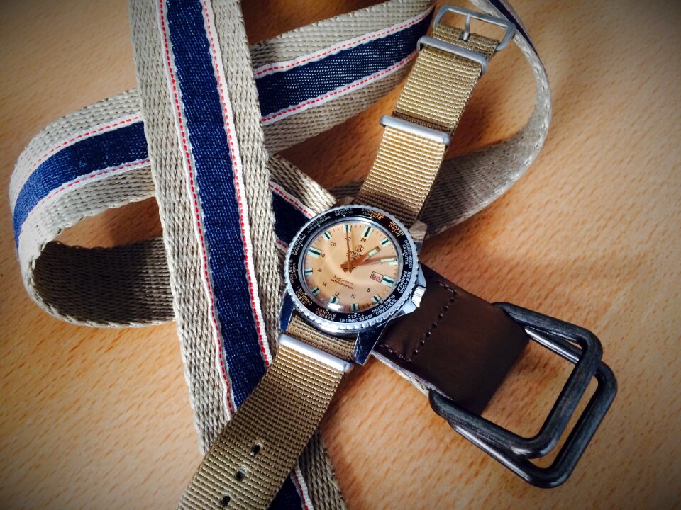 Canvas old antique watch