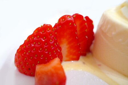 Sweet fruits benefit from