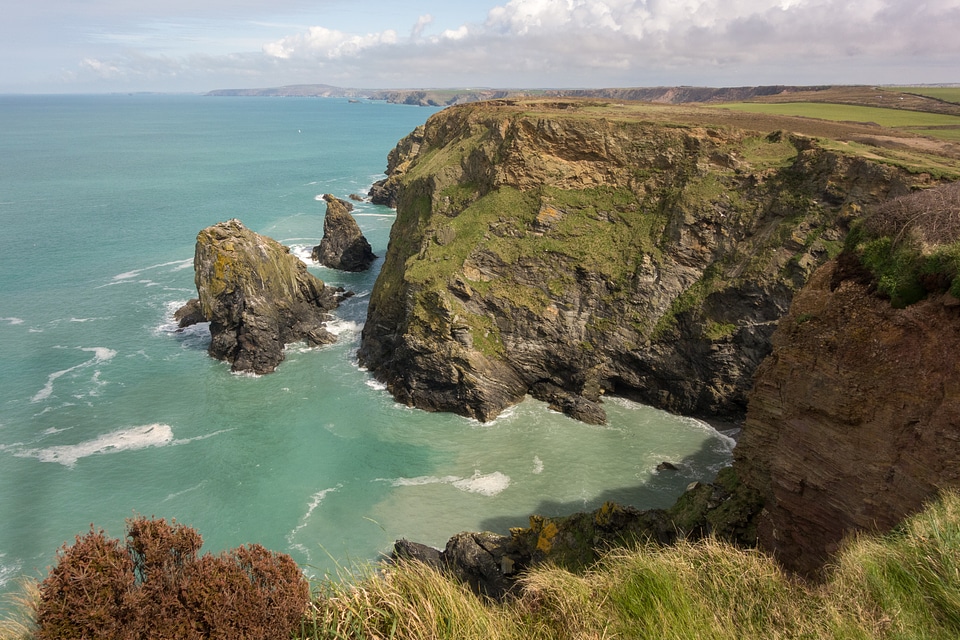 Sea rugged cliff ocean