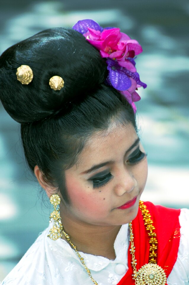 Girl buddhism dance