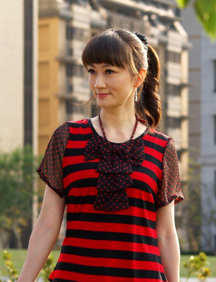 Singing asia outdoor