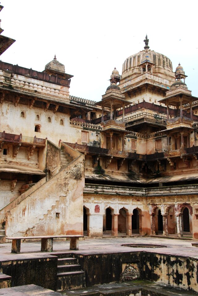 Travel palace east