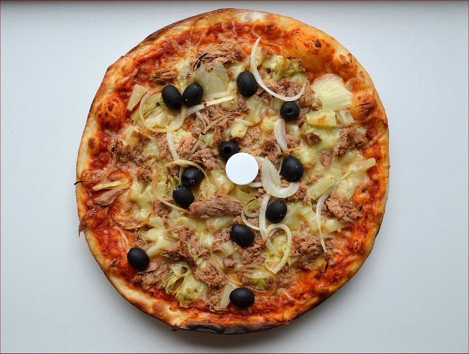 Vegetable toppings anchovie