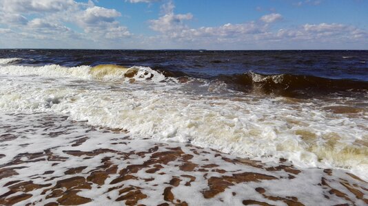 White sea island cue storm photo