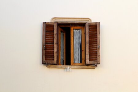 Landscape window