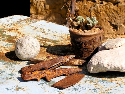 Provence weathered iron