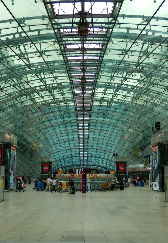 Hall glass roof wide