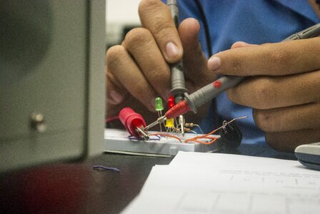 Tester circuit