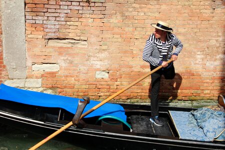 Gondola romantic venezia photo