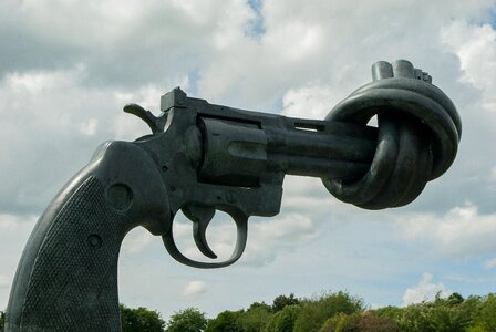 Revolver weapon statue