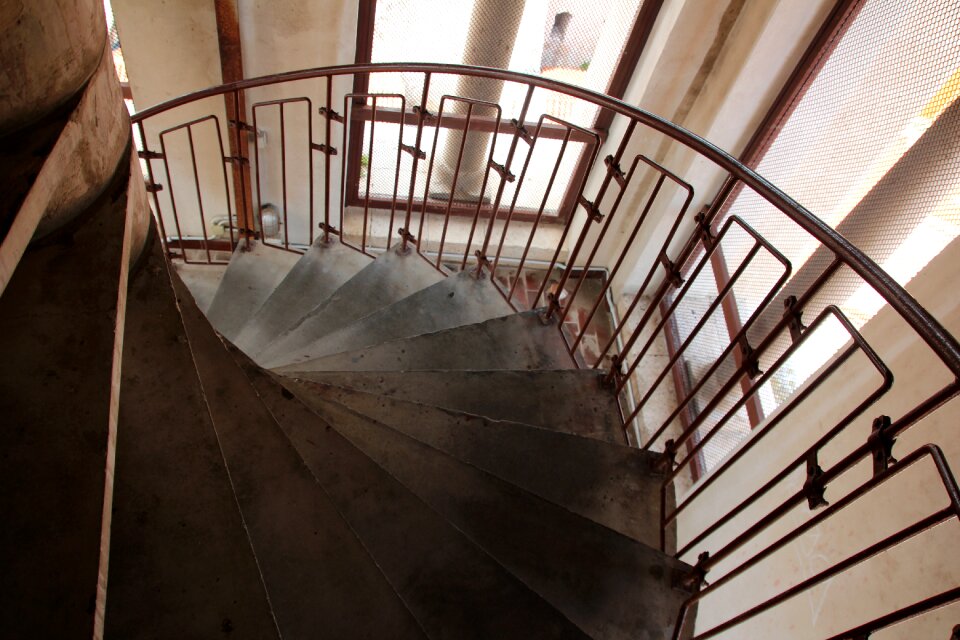 Staircase architecture rise