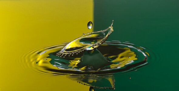 Green water drops highspeed