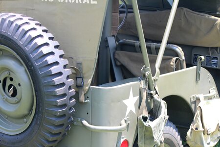 War car vehicle