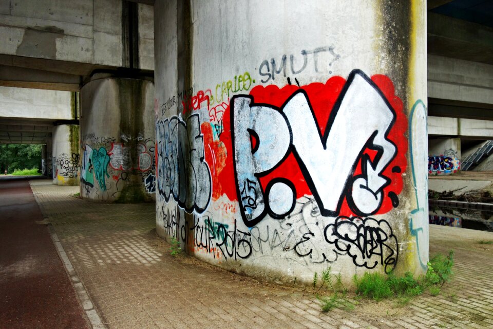 Graffiti wall wall word
