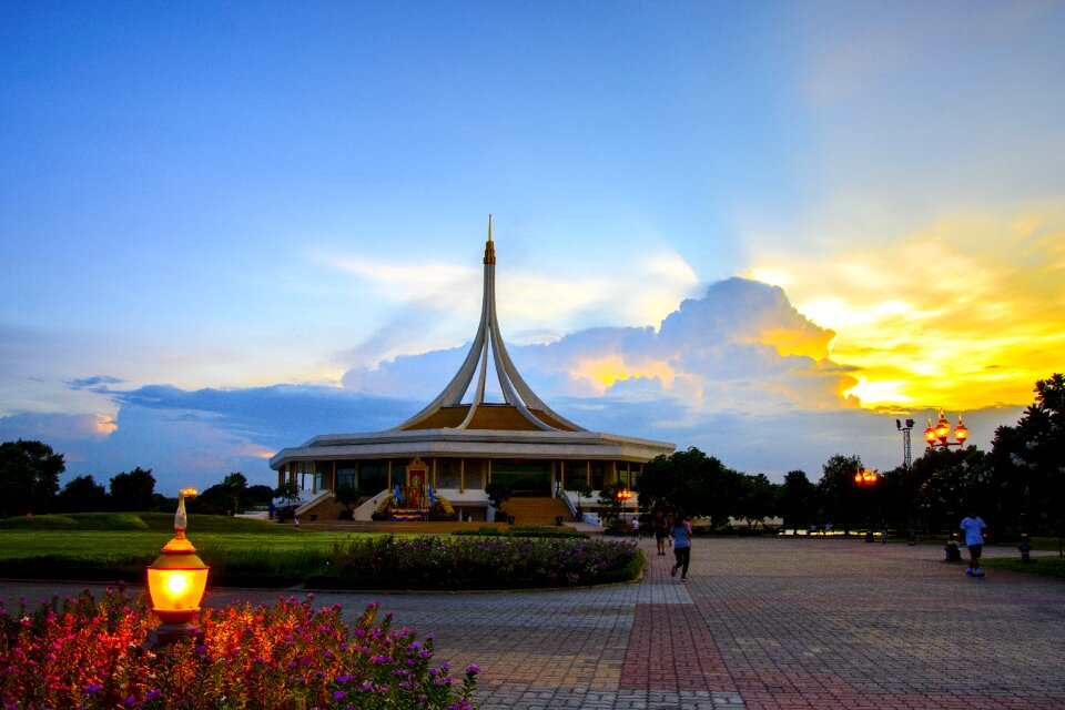 Exercise king rama ix park bangkok