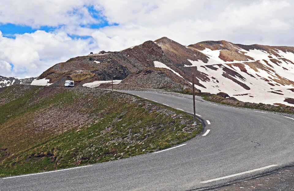 Col de la bonette rock gravel photo