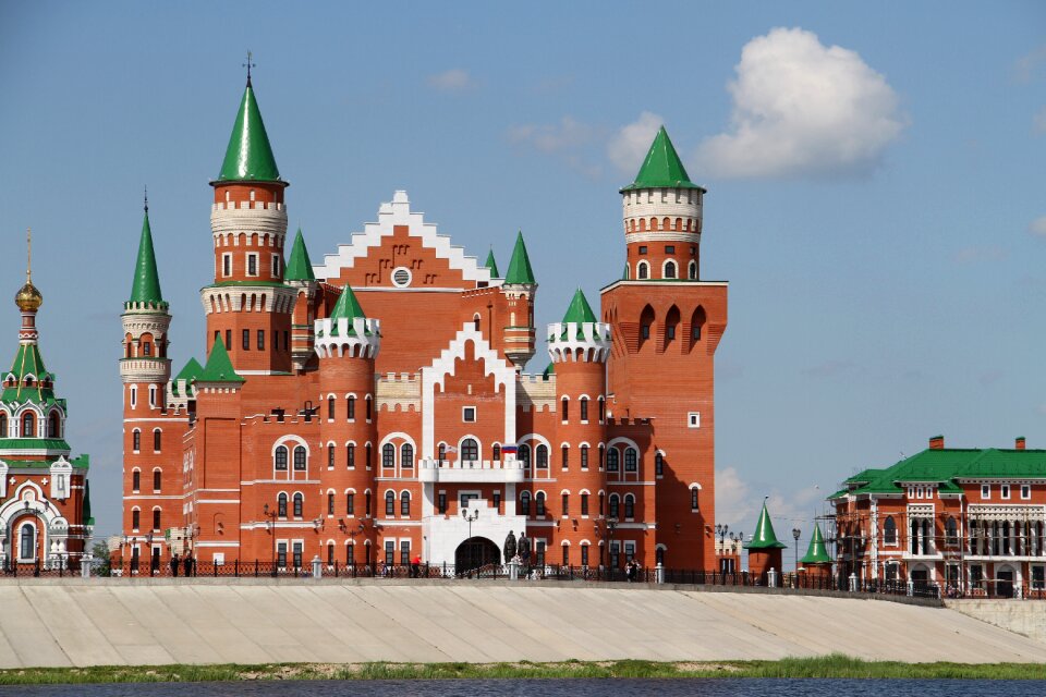 Sights red brick castle