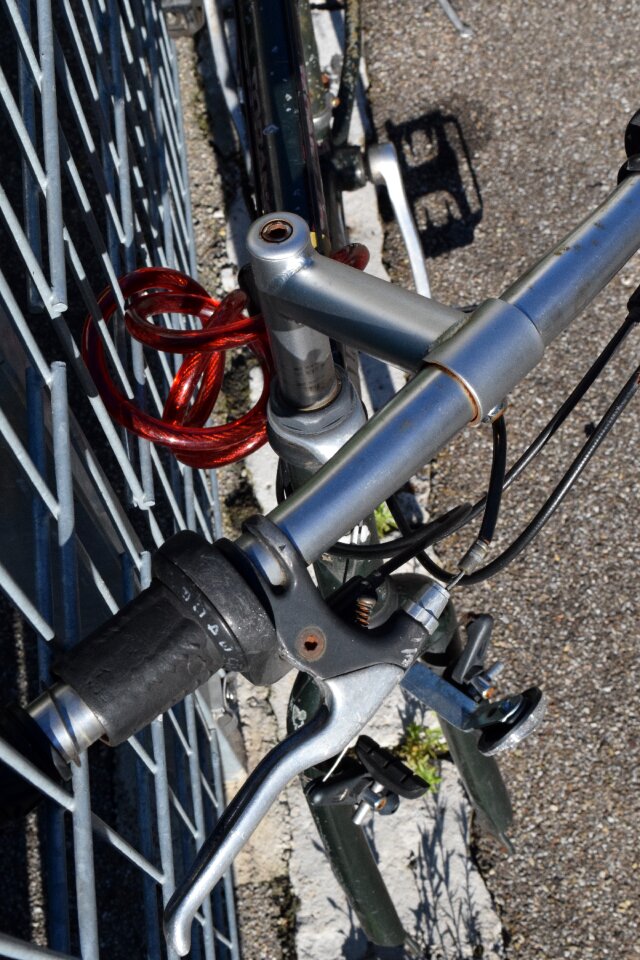 Bicycle frames no wheels wheels off