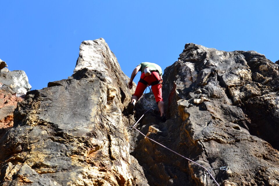Sport rock wall escalation