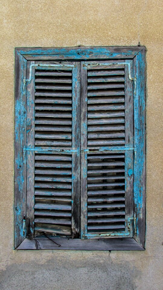 Window traditional architecture