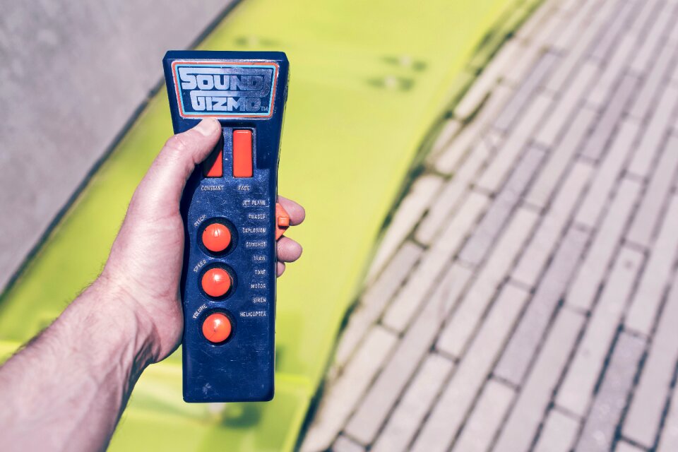 Remote control handle drink