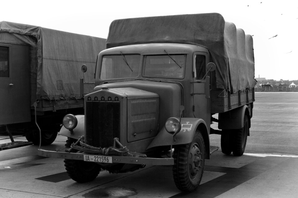 German empire black and white long hauber