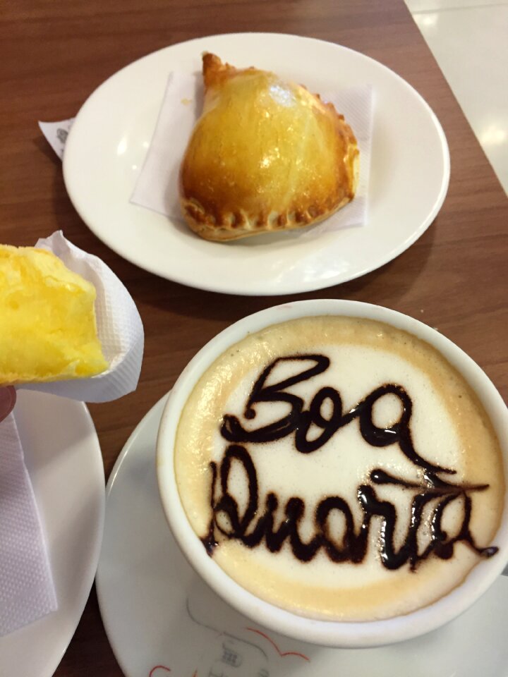Good fourth cup of cafe café decorated