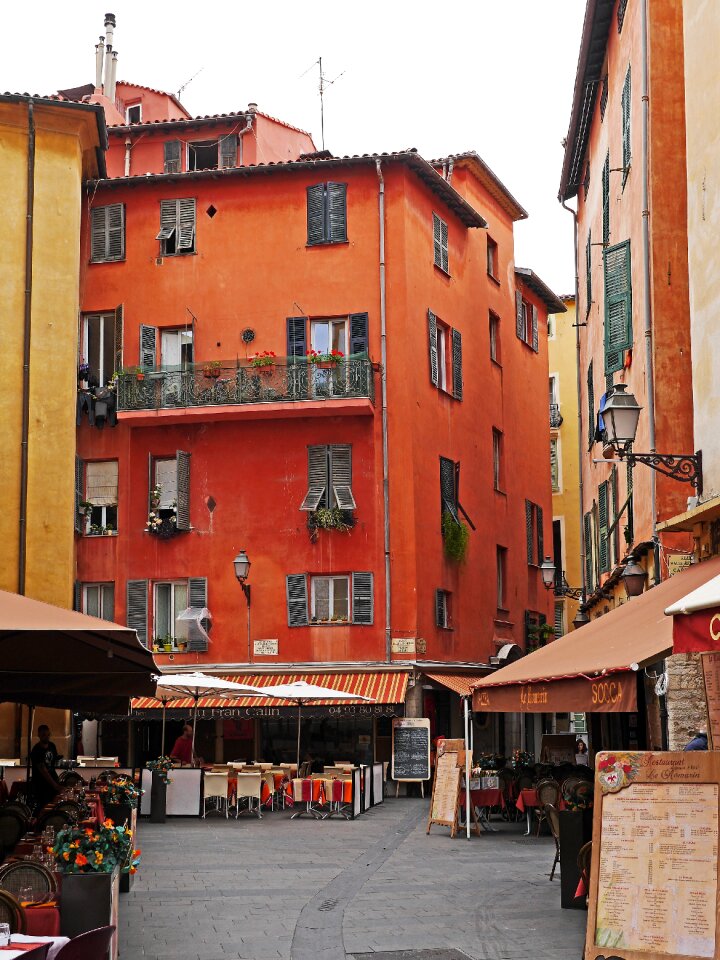 Colorful lanterns restaurants